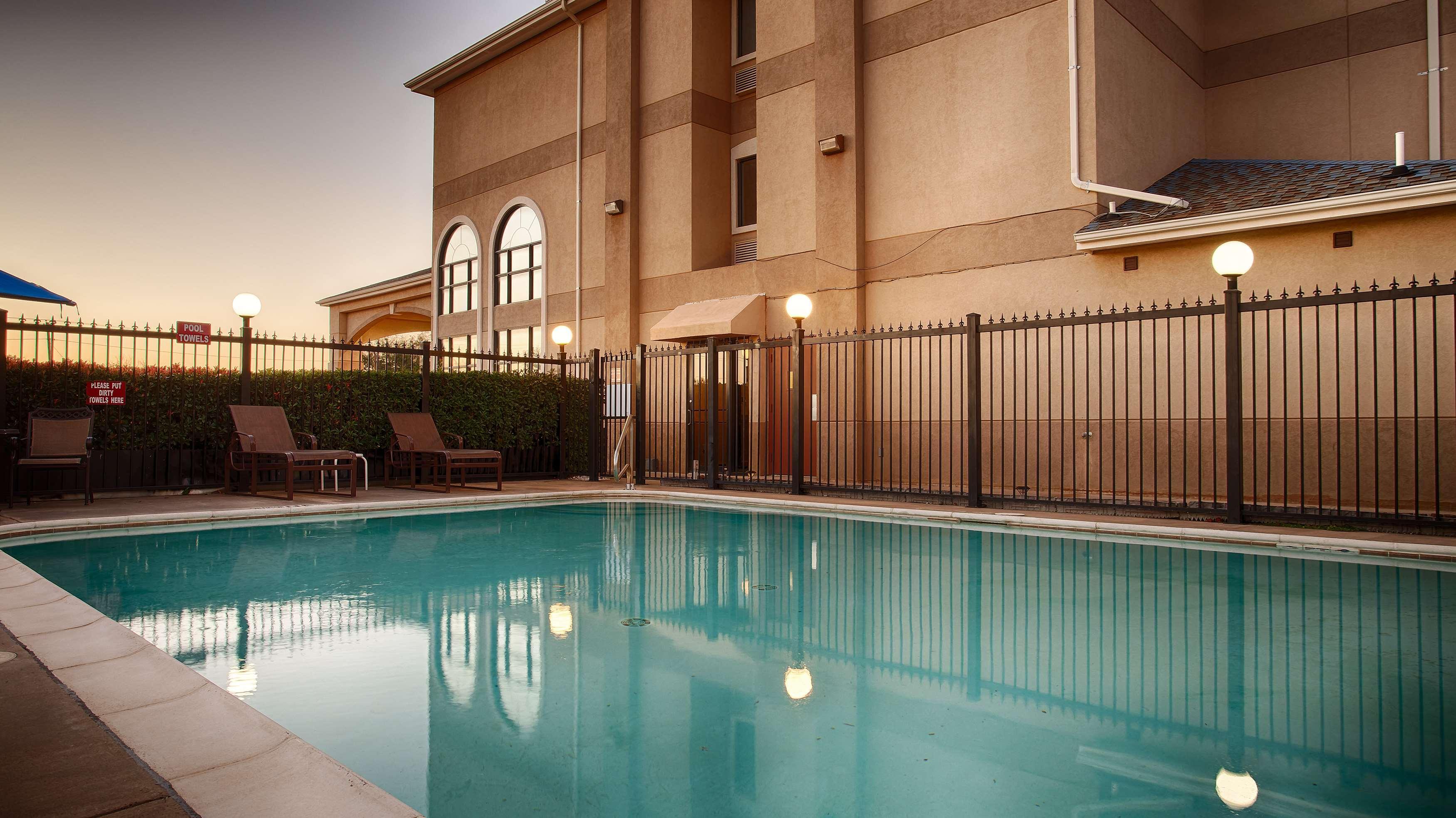 Best Western Plus Graham Inn Exterior photo